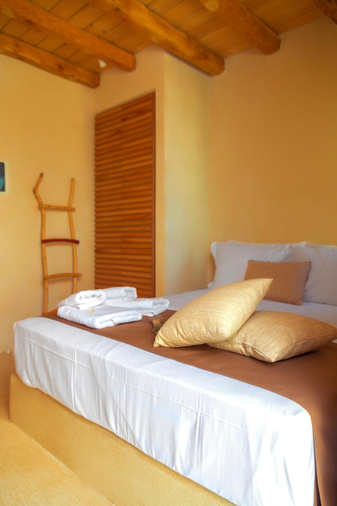 Meli Suites Isle - Adults Only Скала Потамияс Стая снимка