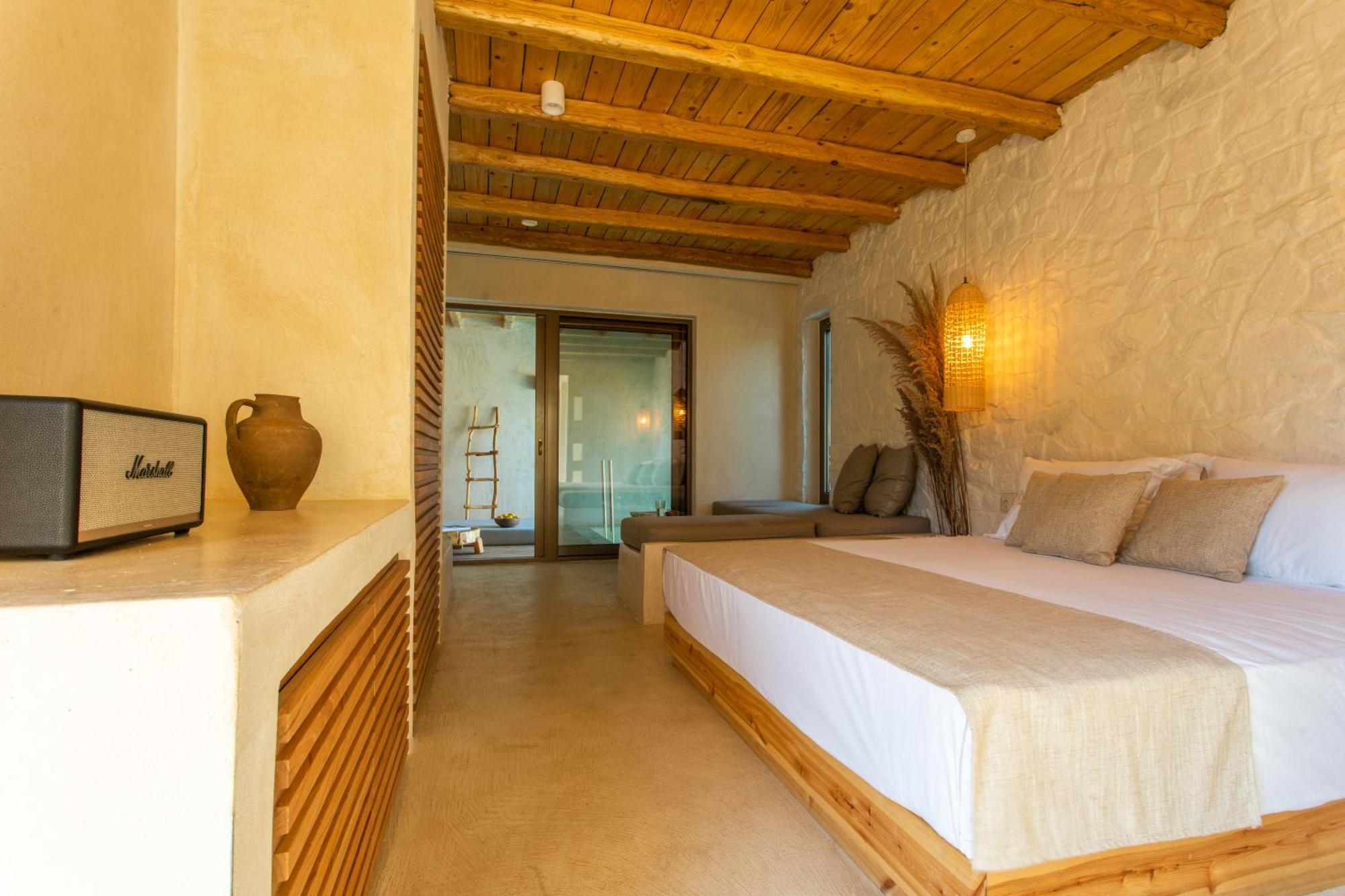 Meli Suites Isle - Adults Only Скала Потамияс Стая снимка